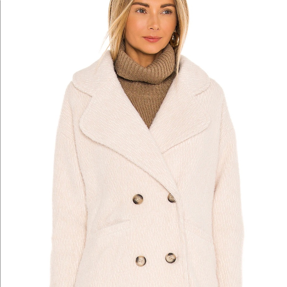 Sndys coat in cream - Picture 3 of 8